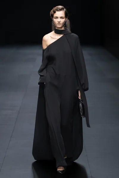 Look 84